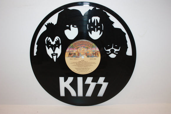 Kiss on a Kiss Record